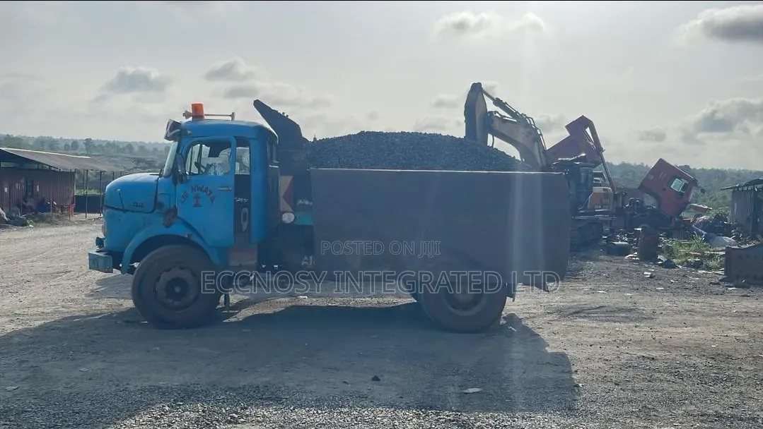 Construction Grade Granite / Sharp Chippings / Base Stones