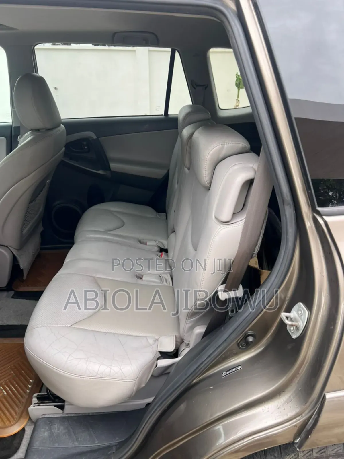 Toyota RAV4 3.5 Limited 4x4 2010 Brown
