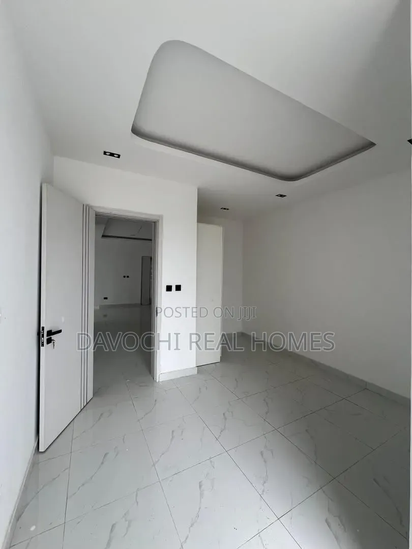 2bdrm Apartment in Ikate for rent