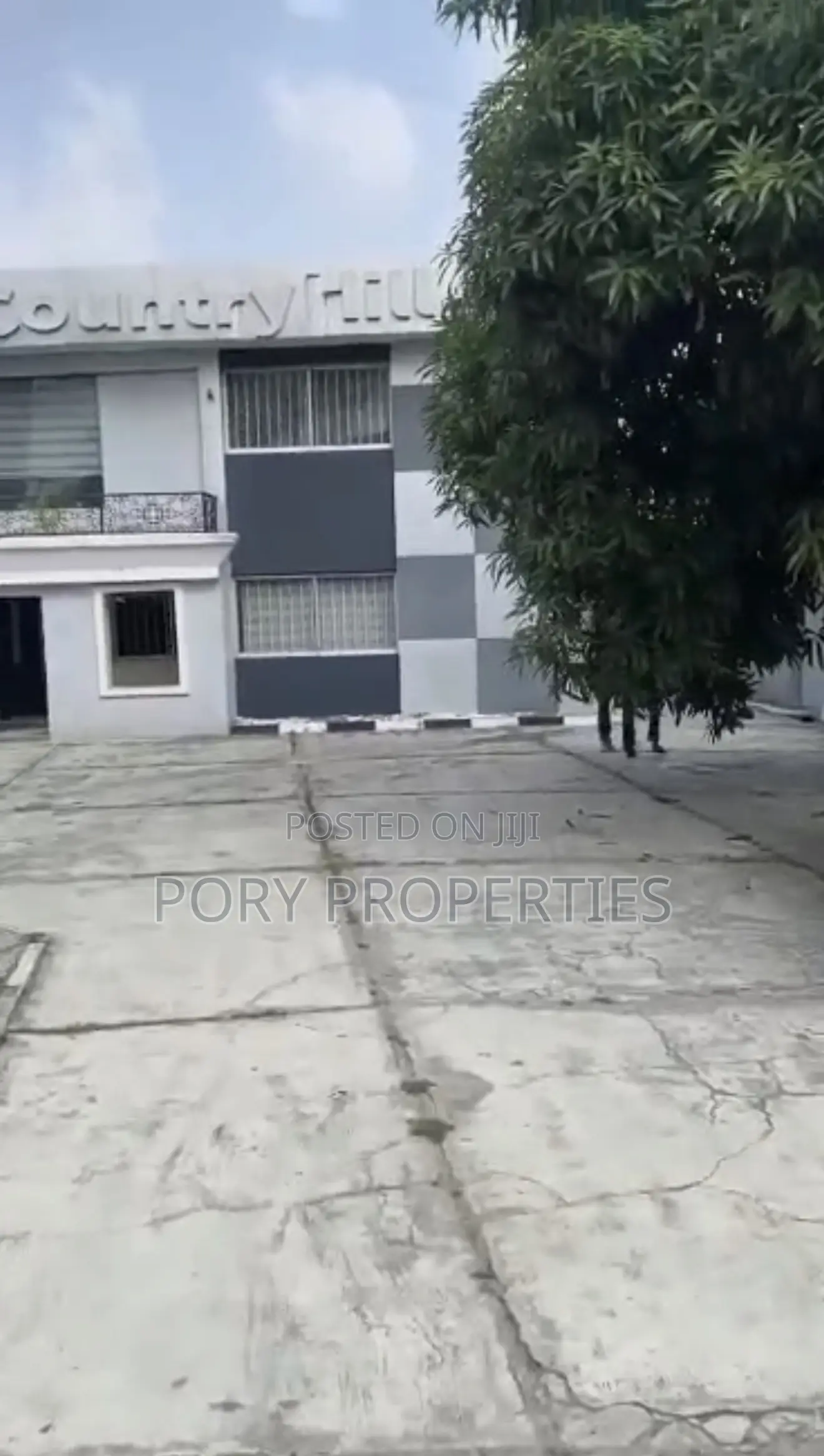 Commercial Building Strategically Located in High Demand Environment