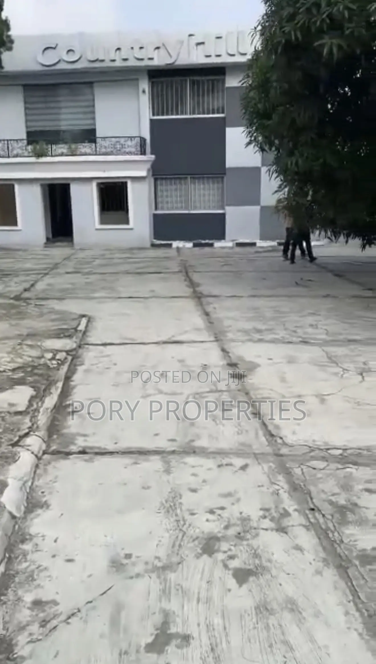 Commercial Building Strategically Located in High Demand Environment