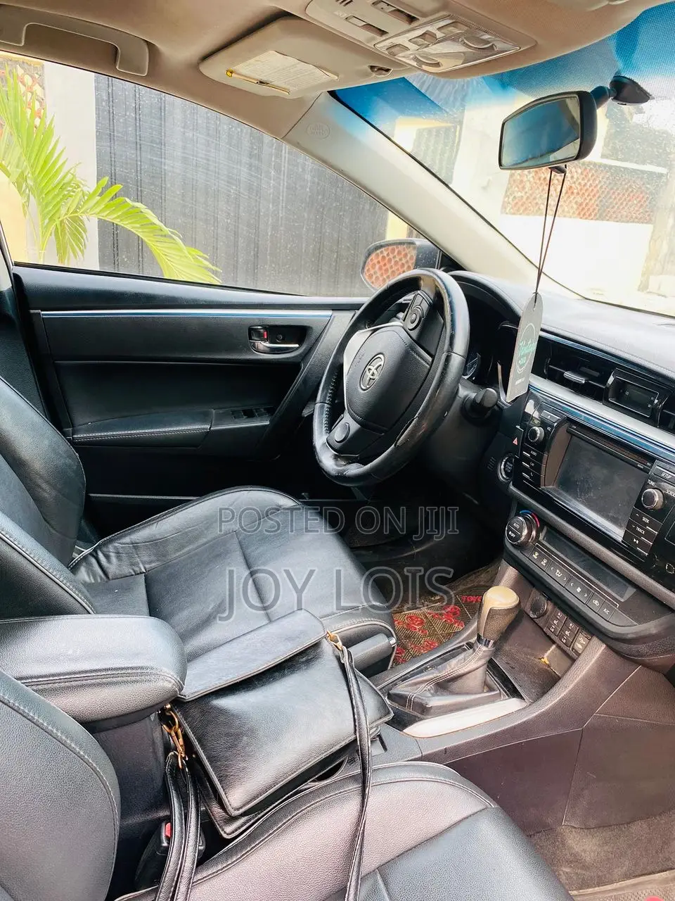 Toyota Corolla L 4dr Sedan (1.8L 4cyl 4A) 2014 White