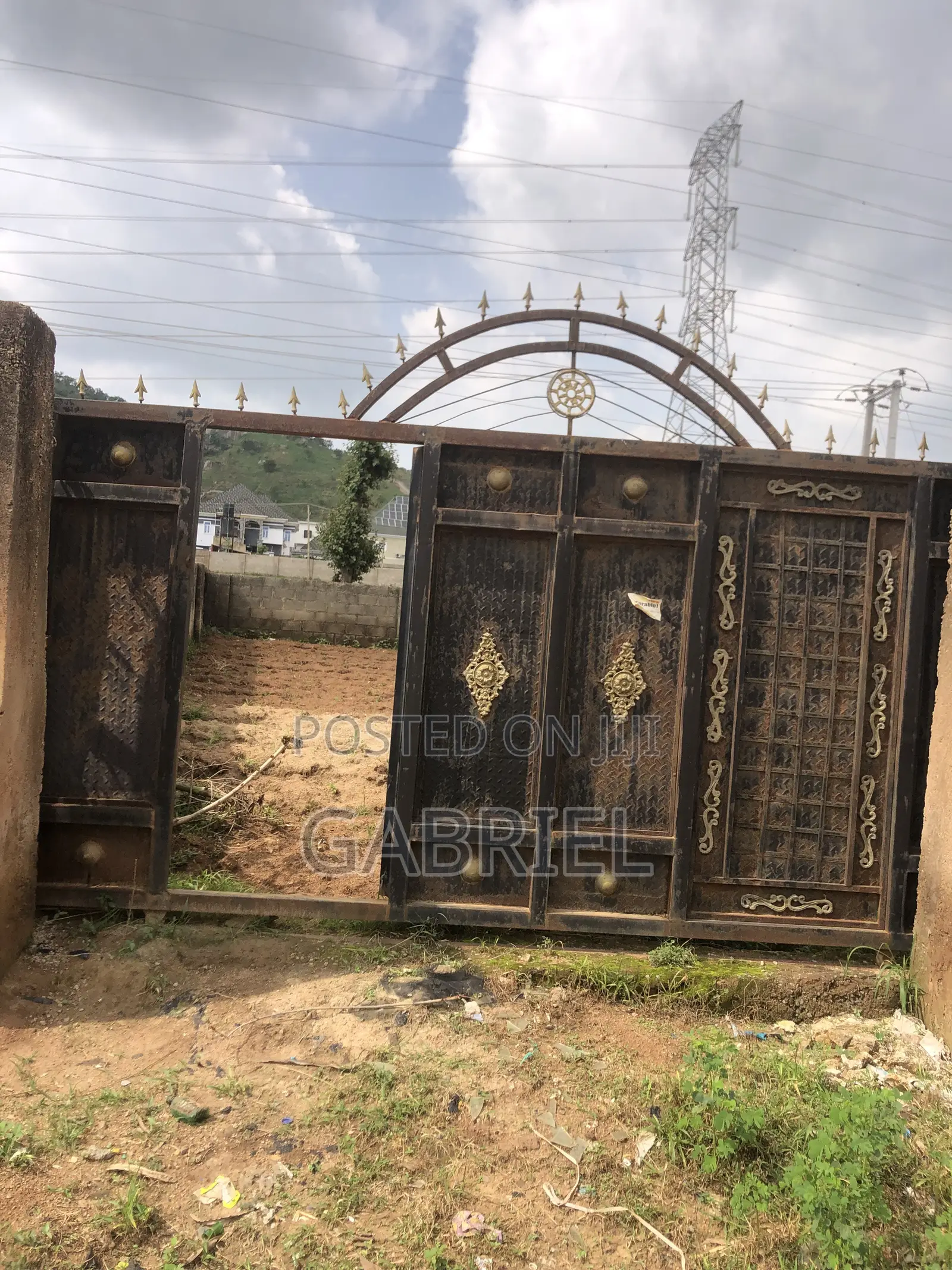 Strategic Plot of Land for Sale
