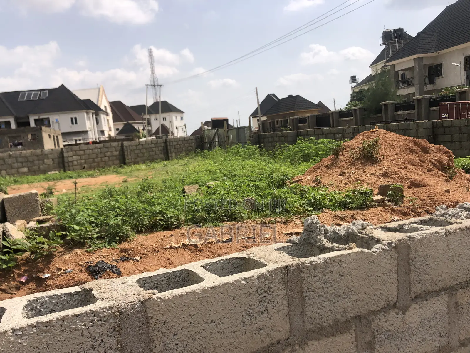 Strategic Plot of Land for Sale