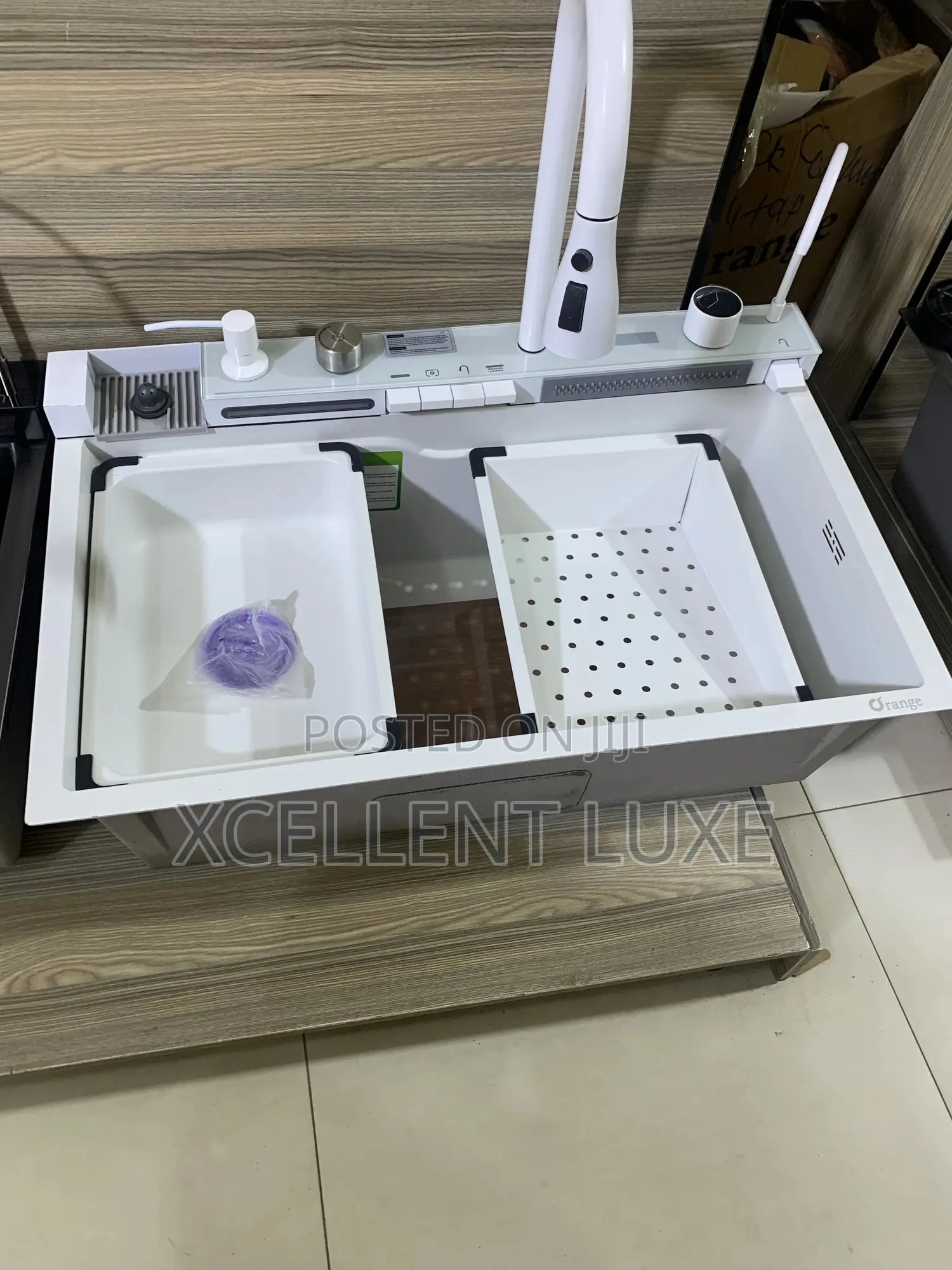 White Automated Kitchen Sink With Chopping Board and Baskets