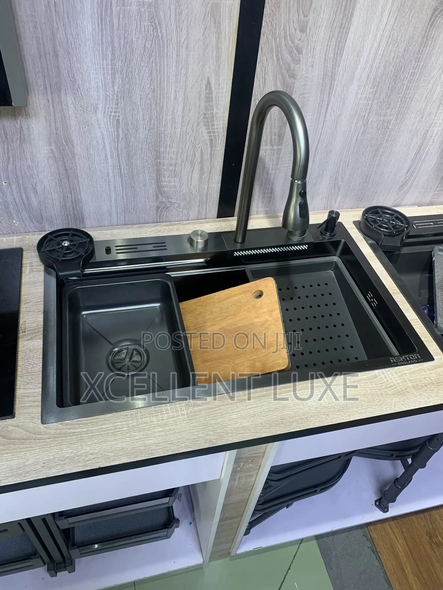Automated Kitchen Sink Set With Tap and Baskets