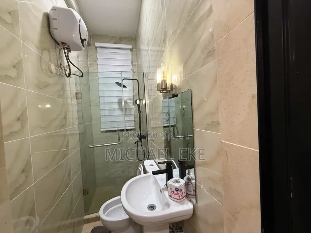 Luxury 2 Bedroom Apartment
