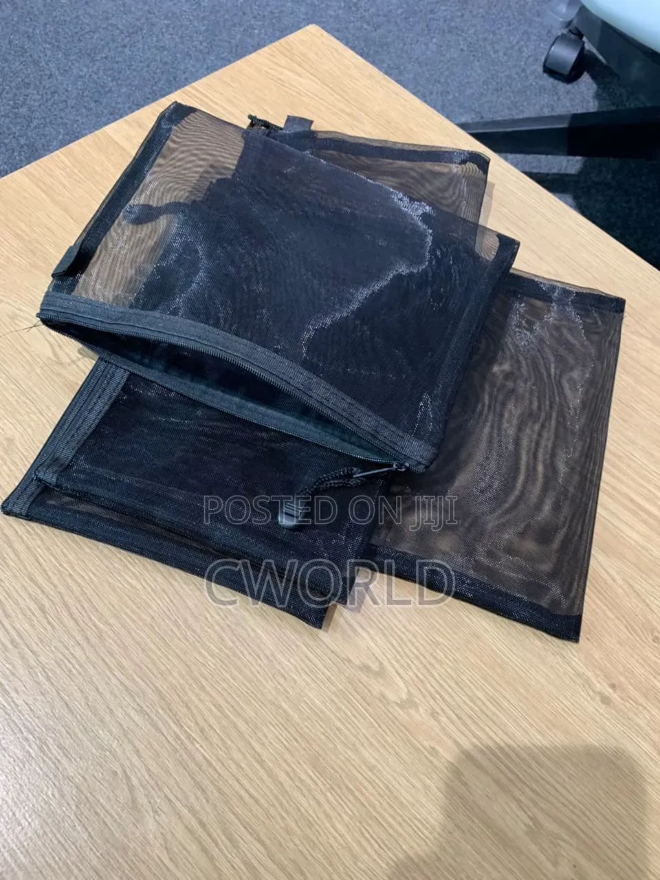 Mesh Zipper Pouches— 5 Pieces