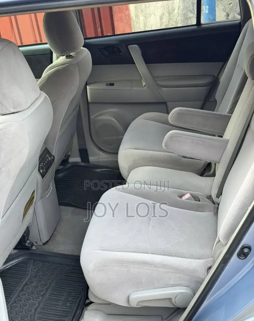 Toyota Highlander V6 2009 Blue