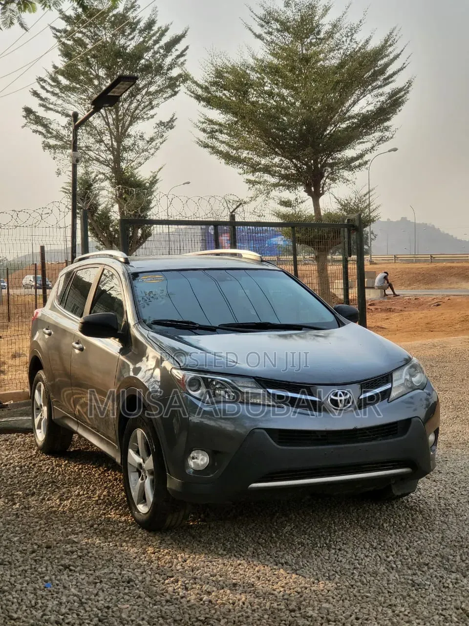 Toyota RAV4 Limited 4dr SUV (2.5L 4cyl 6A) 2015 Gray
