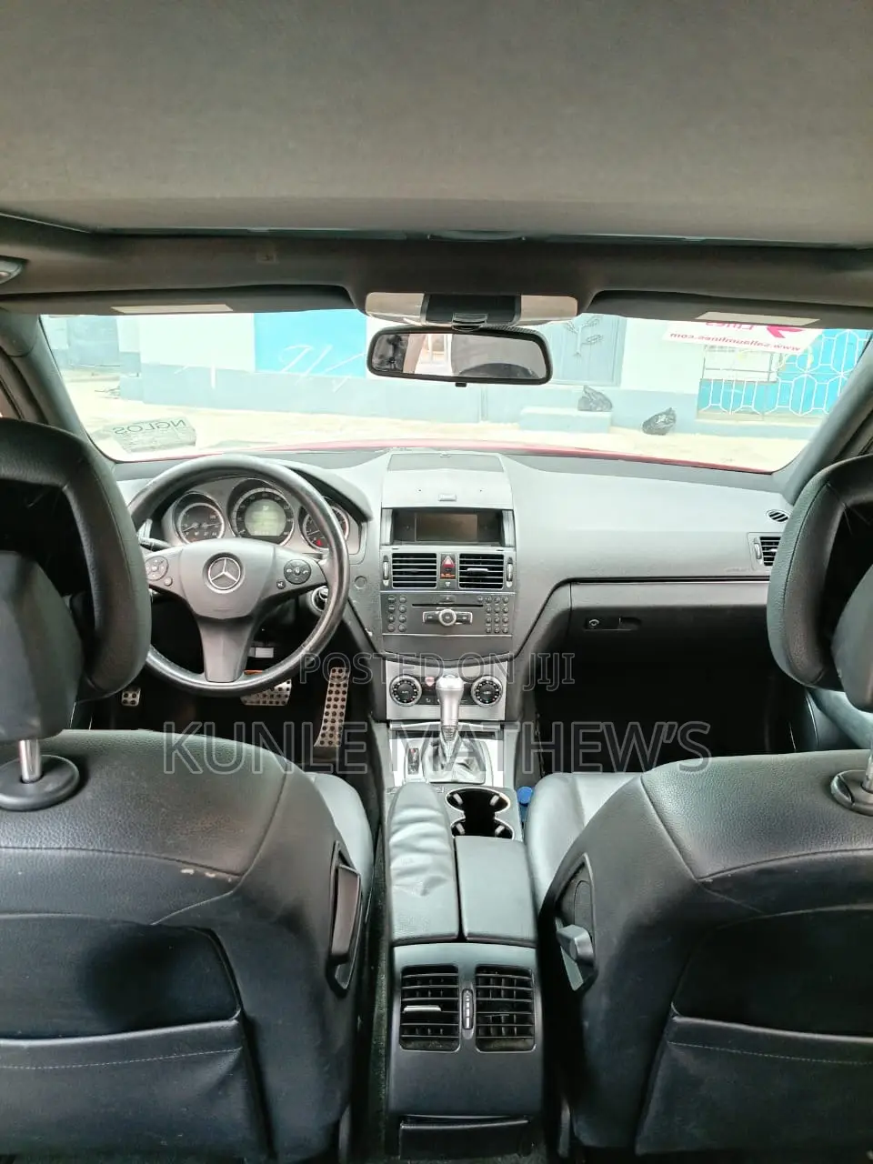 Mercedes-Benz C300 2009 Red