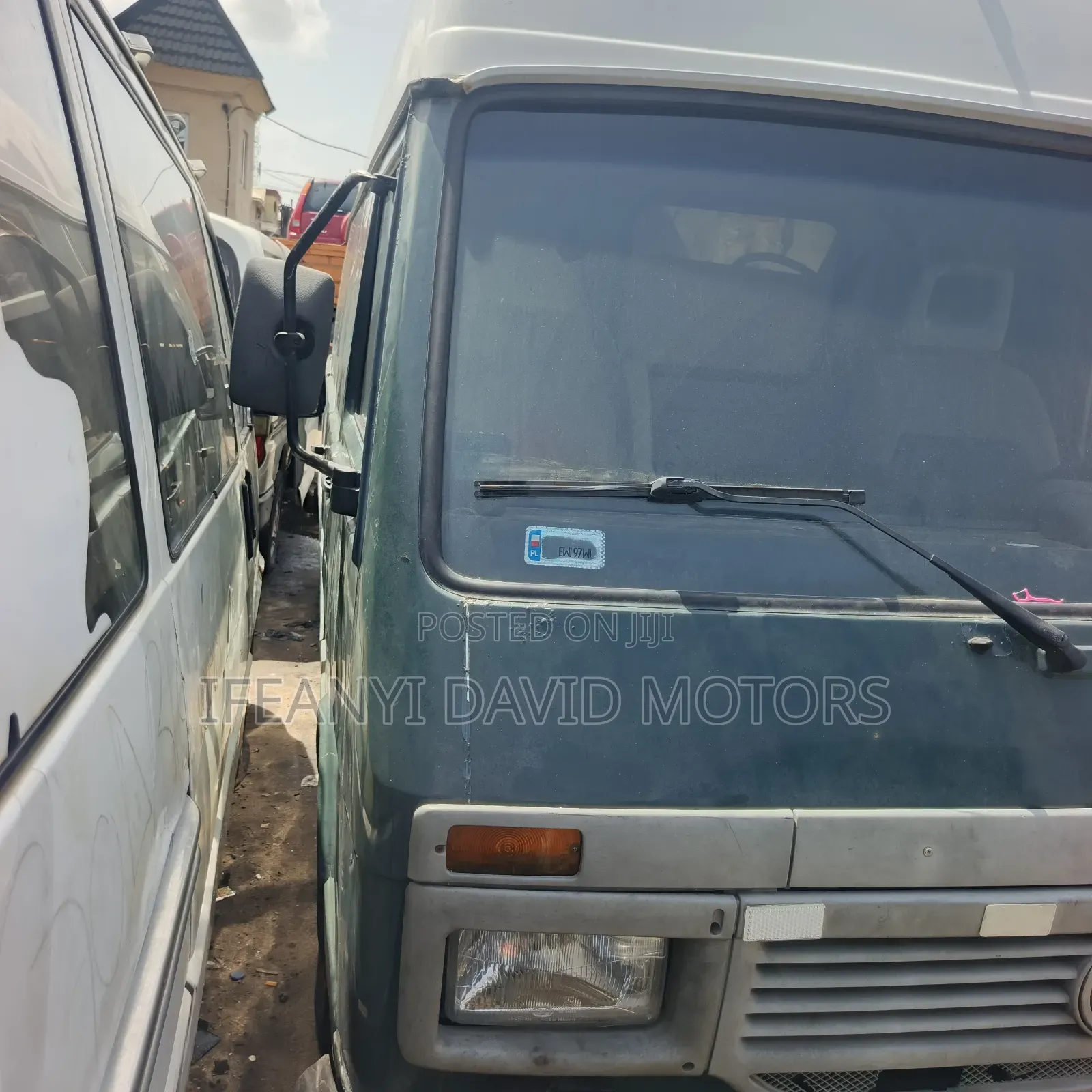 Volkswagen LT 2000 Green