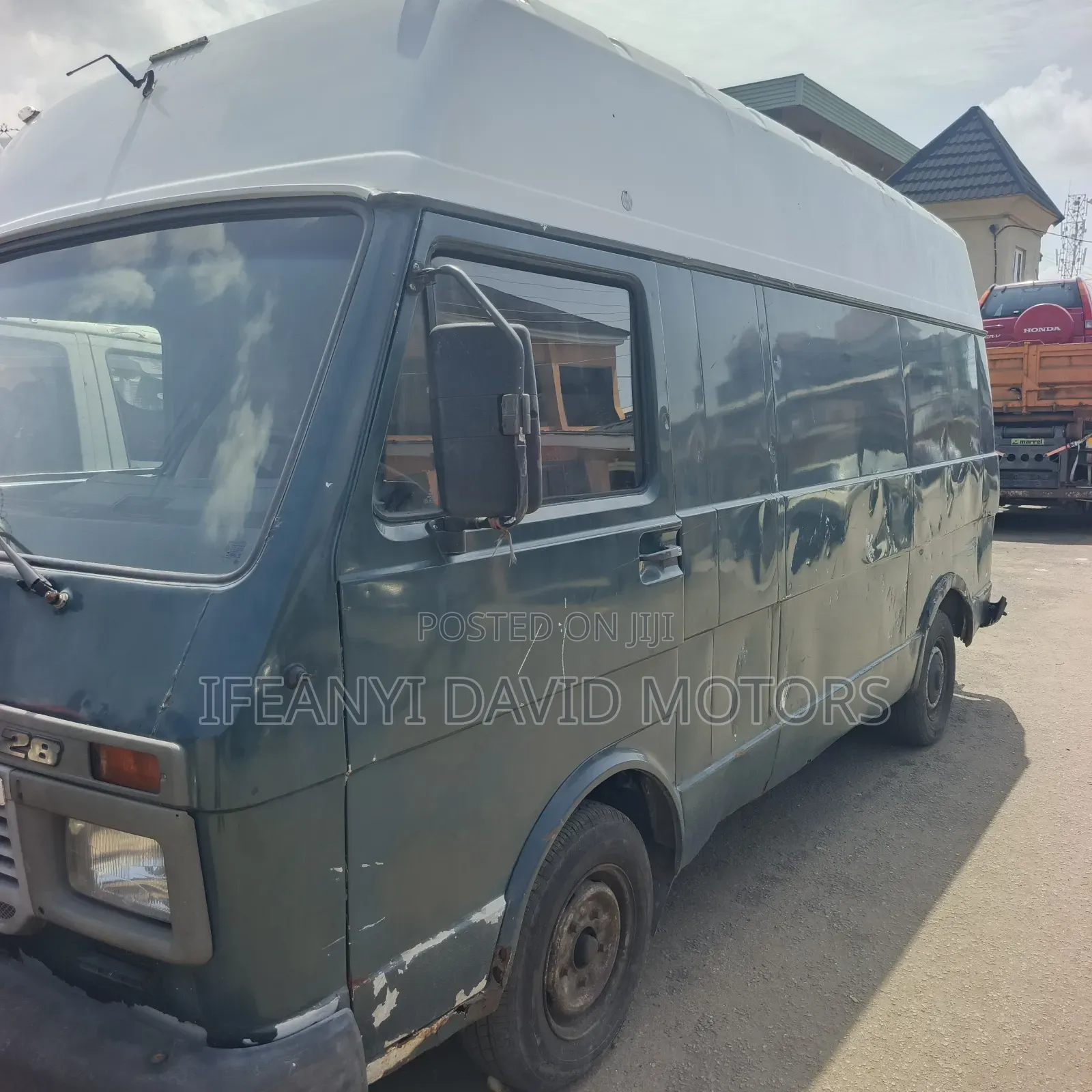 Volkswagen LT 2000 Green