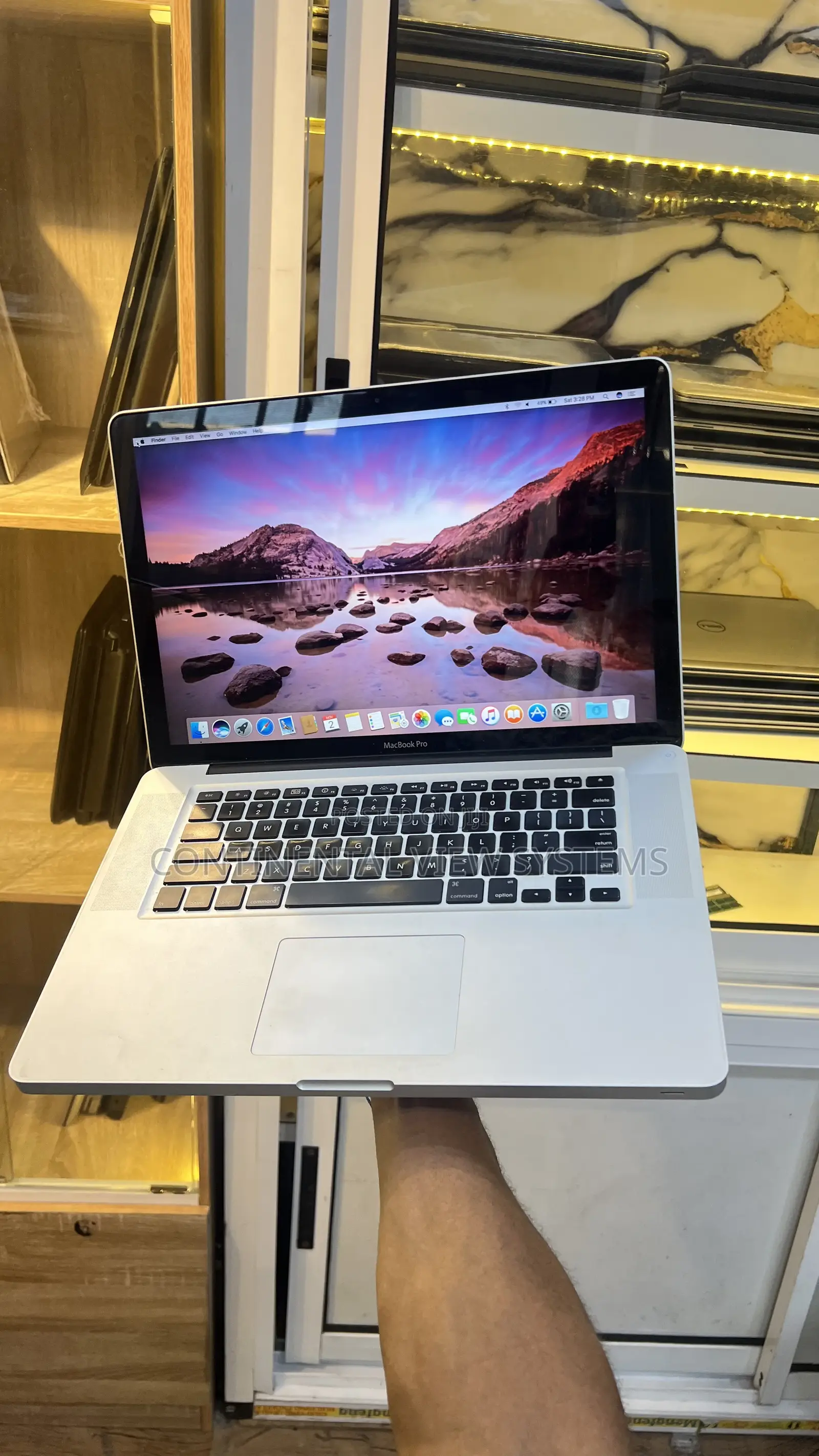 Laptop Apple MacBook Pro 2011 4GB Intel Core i5 HDD 250GB
