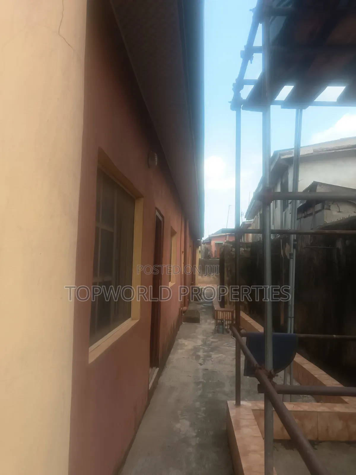 2bdrm Bungalow in New Oko Oba Ifako for sale