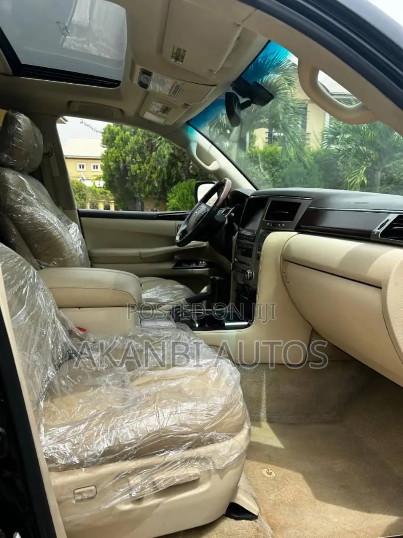 Lexus LX 570 AWD 2015 Black