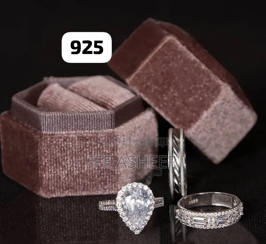 925 Beautiful Set of Couples Wedding Engagement Ring 001 - Silver