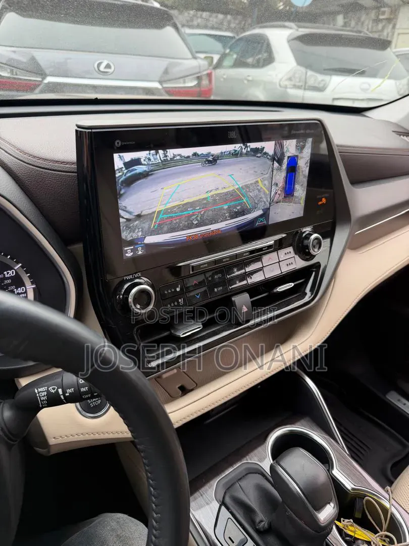 Toyota Highlander Limited 2022 Black