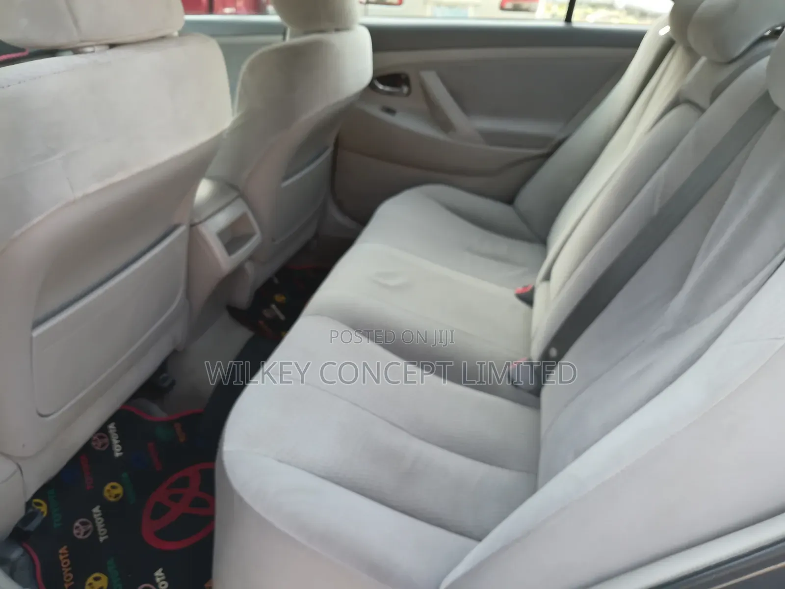 Toyota Camry 2010 Gray