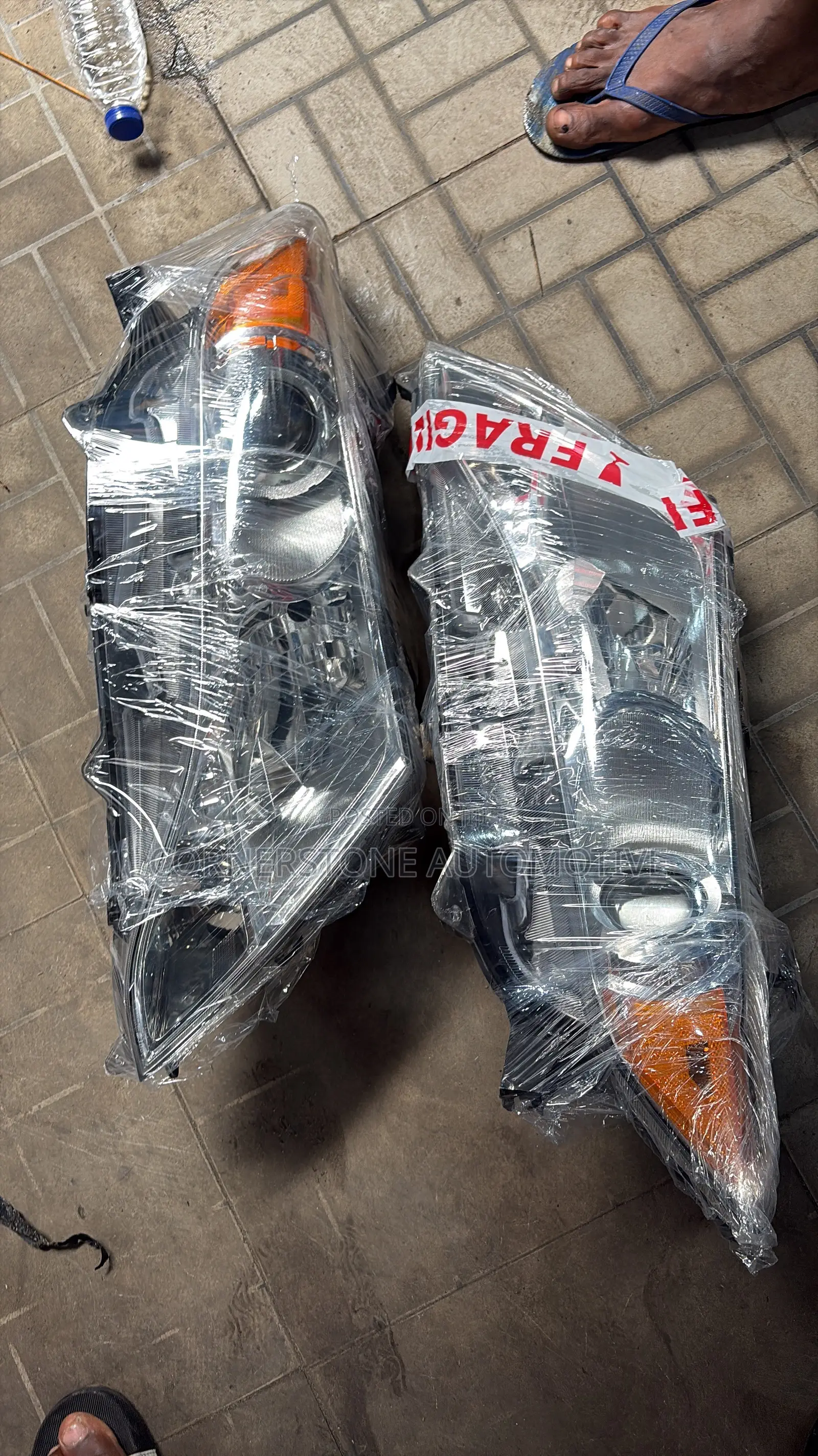 Head Lamp Venza 2015