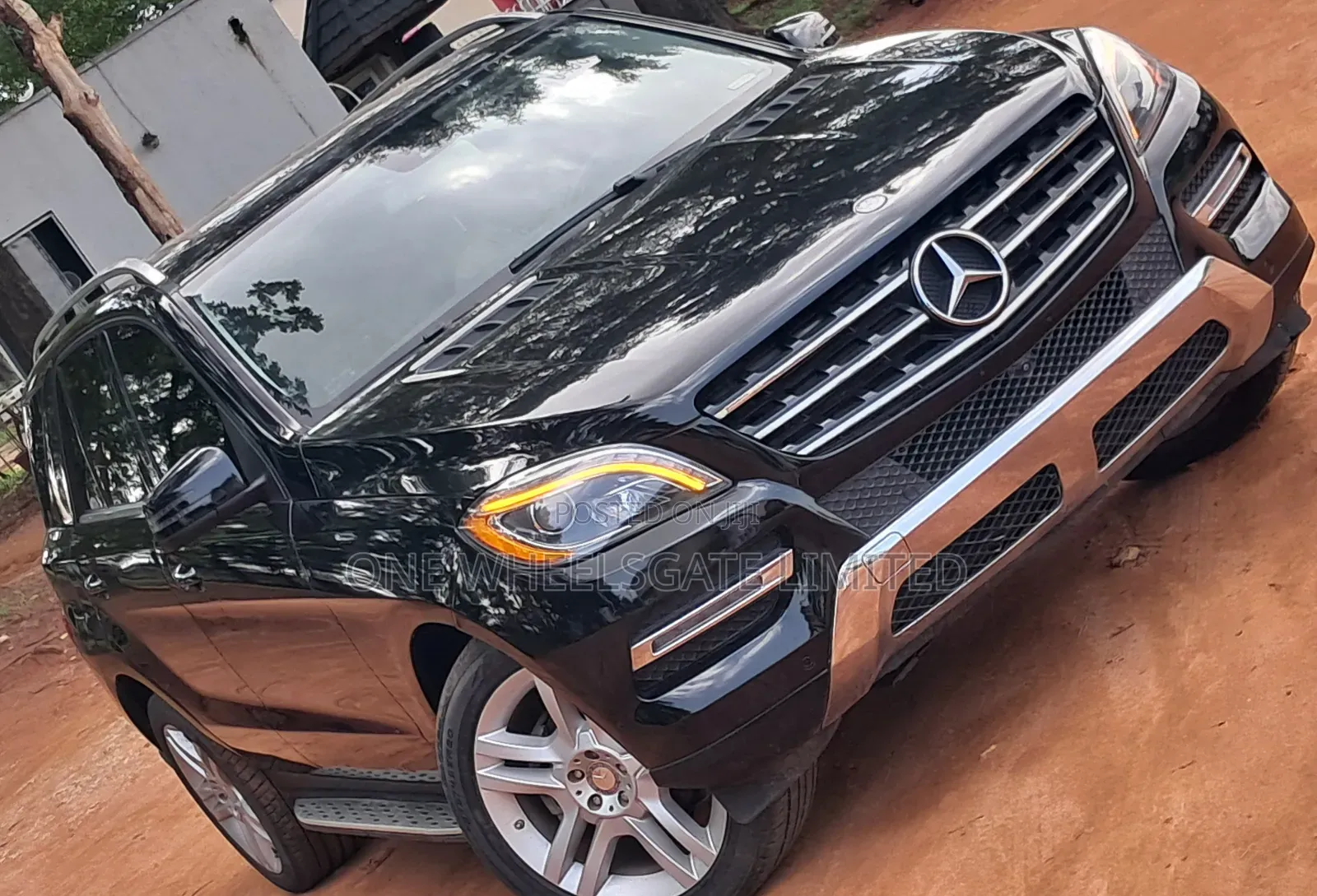 Mercedes-Benz M Class ML350 4MATIC 4dr SUV AWD (3.5L 6cyl 7A) 2014