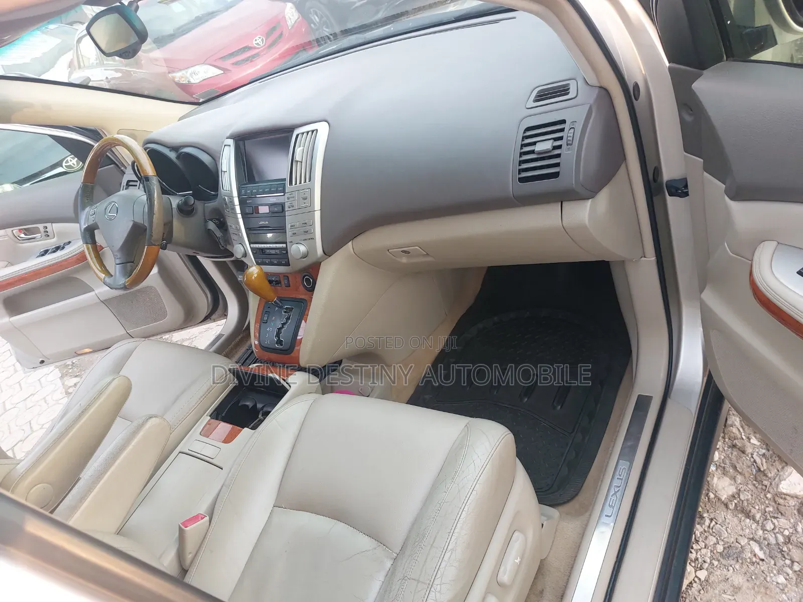 Lexus RX 330 2006 Gold