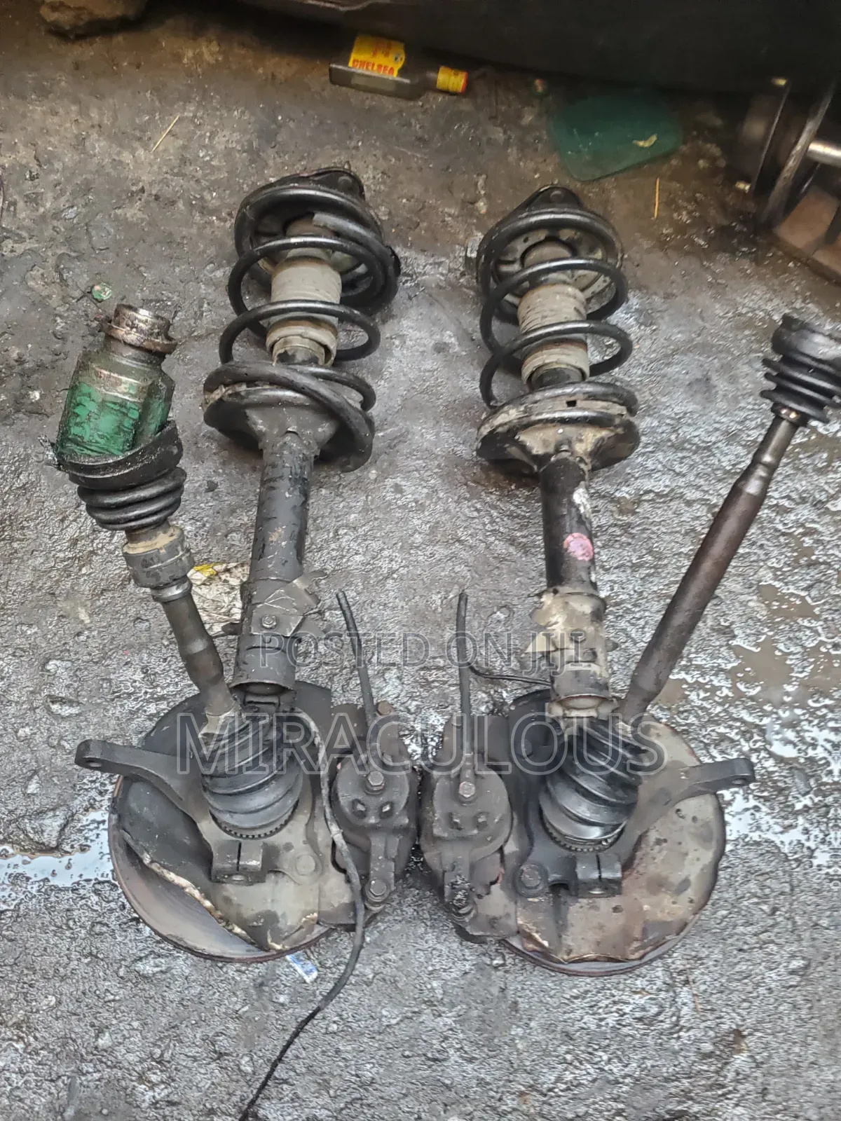 Complete Shock Mitsubishi Outlander 2005 Model Set