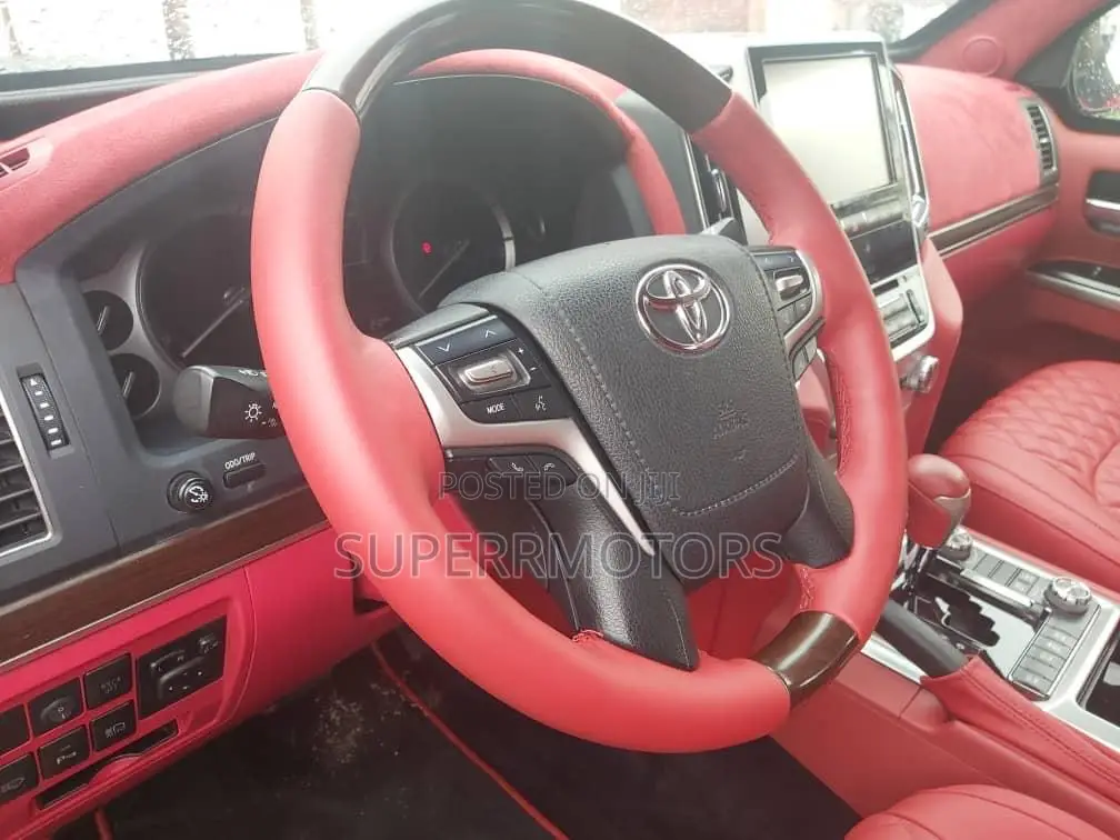 2020 Toyota Land Cruiser Bulletproof Rental Lagos