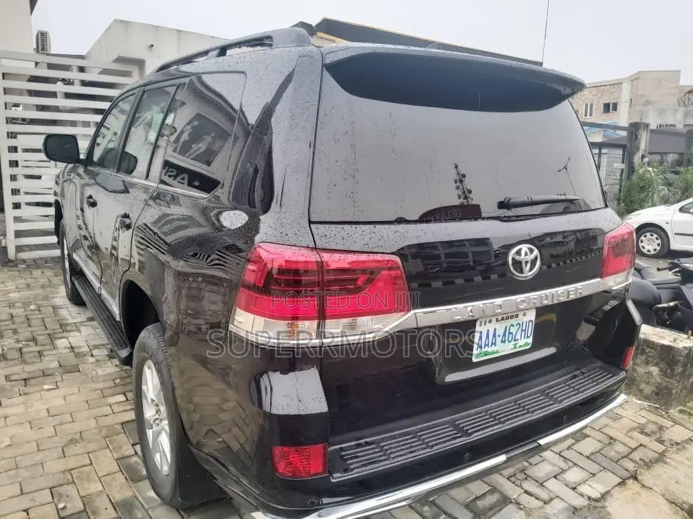 2020 Toyota Land Cruiser Bulletproof Rental Lagos