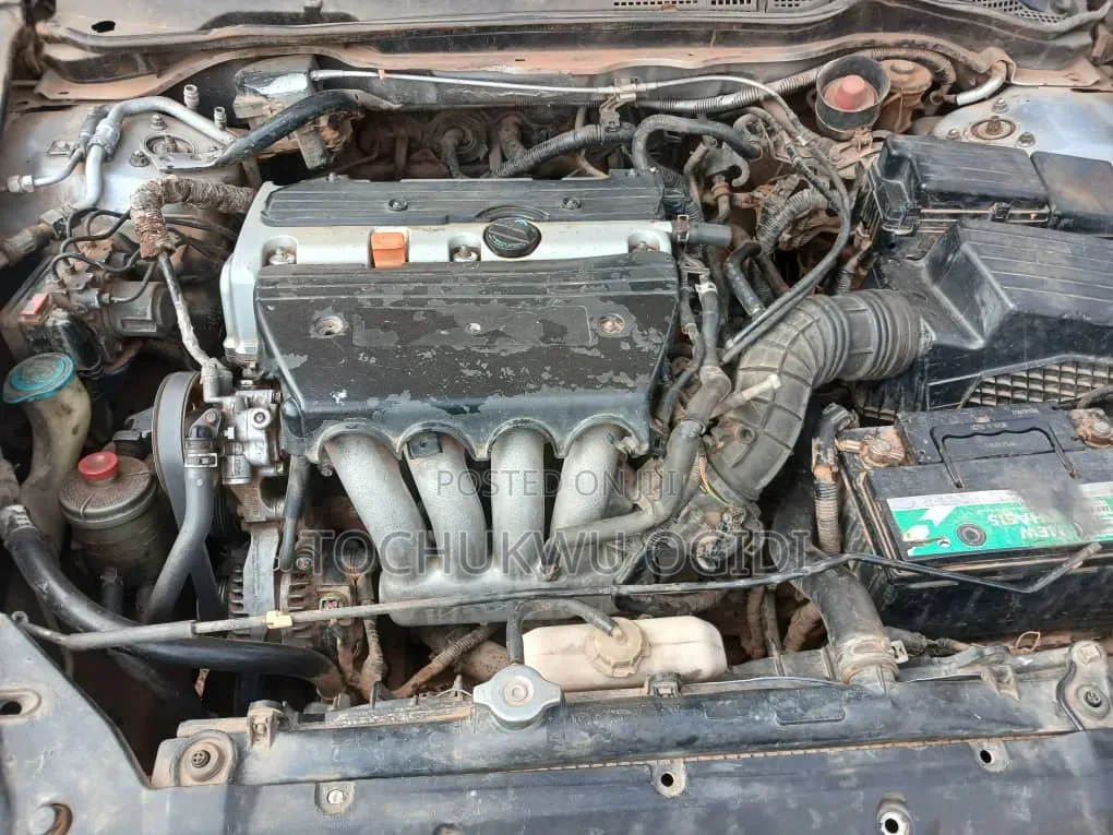 Honda Accord 2005 Silver