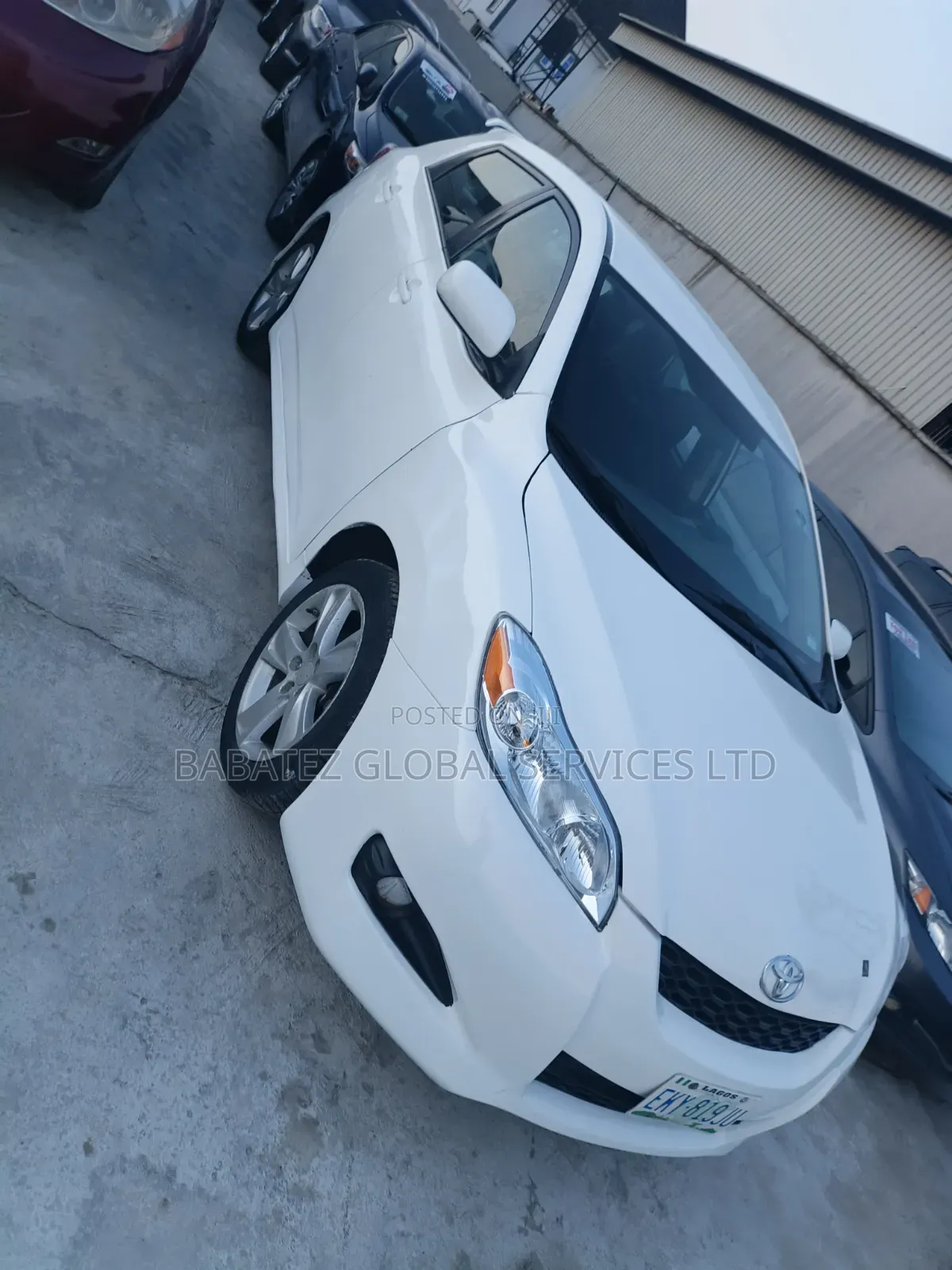 Toyota Matrix 2012 White