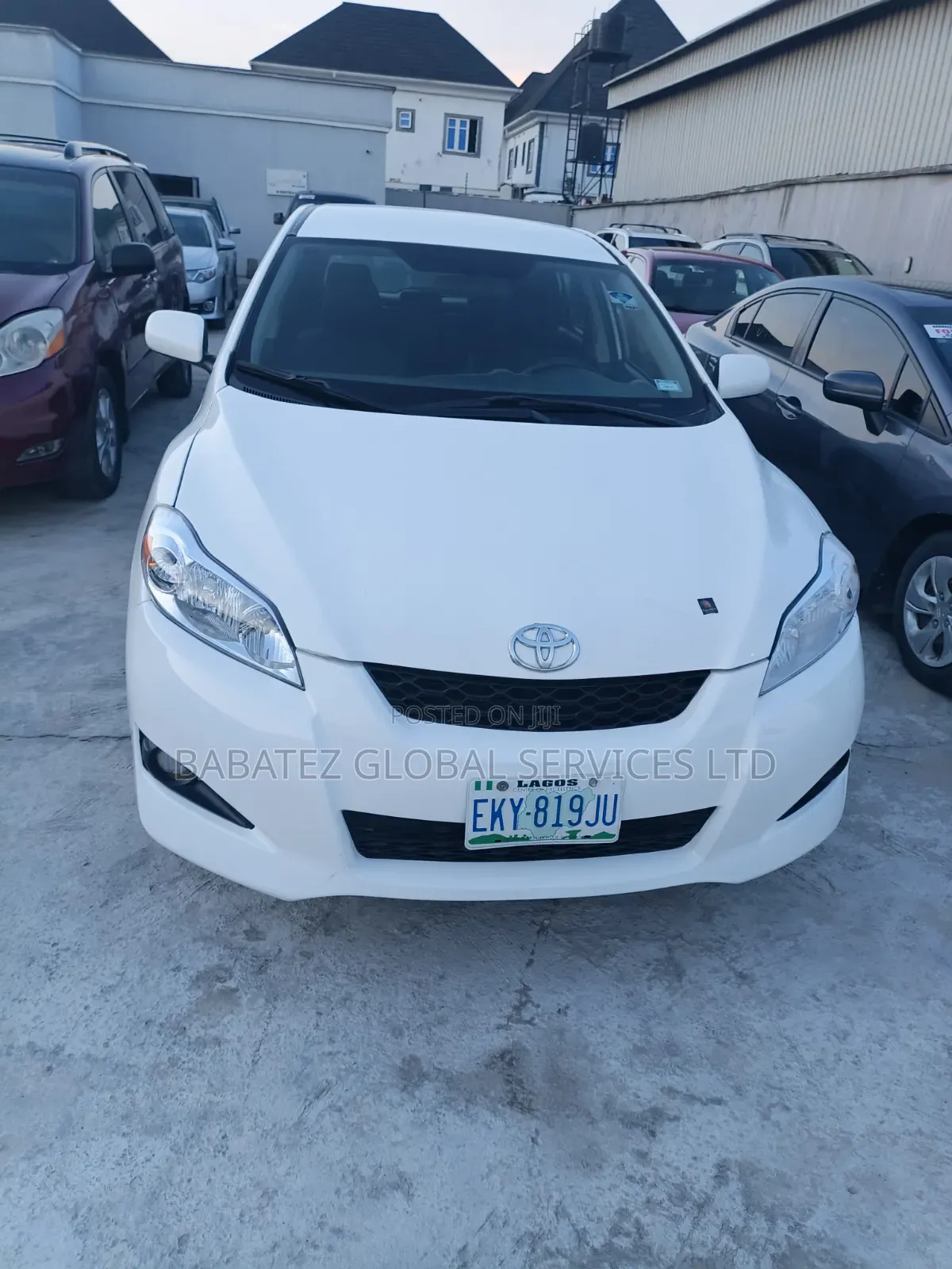 Toyota Matrix 2012 White