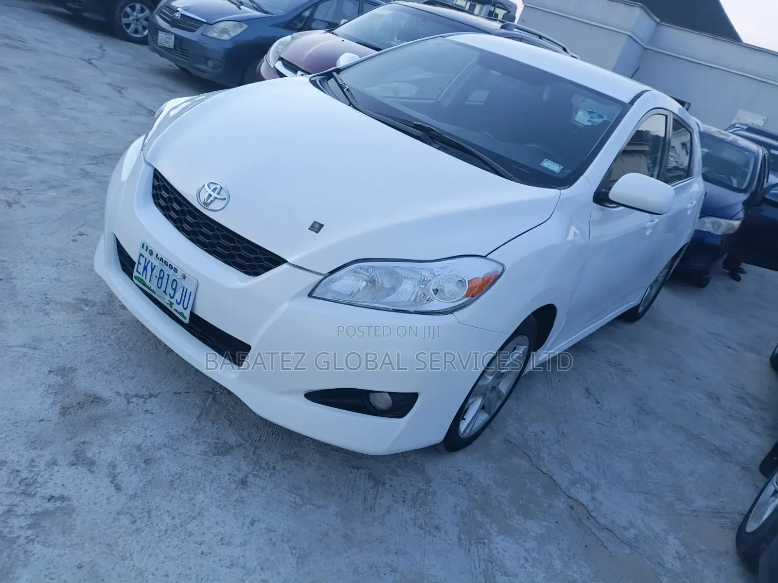 Toyota Matrix 2012 White