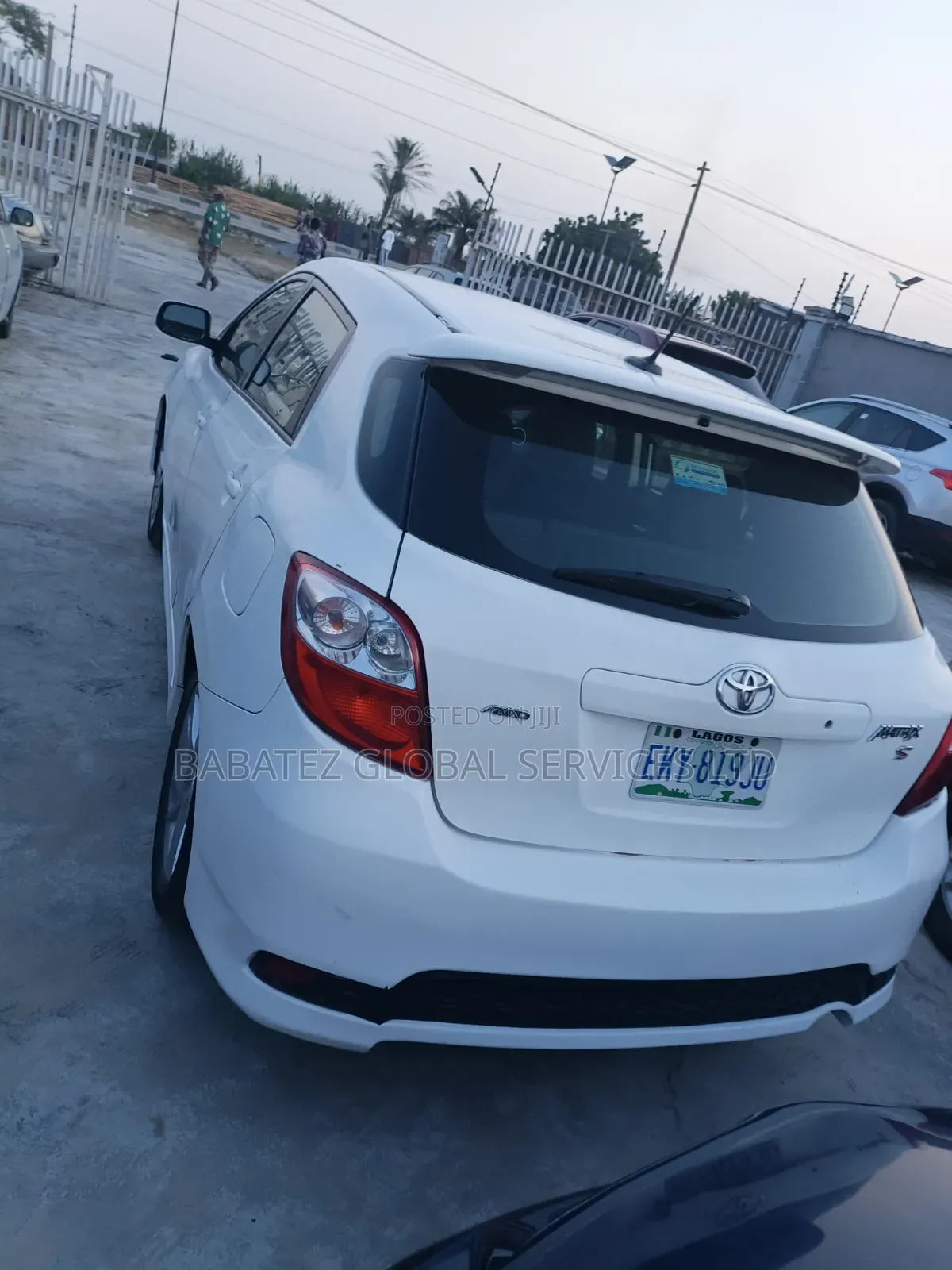 Toyota Matrix 2012 White
