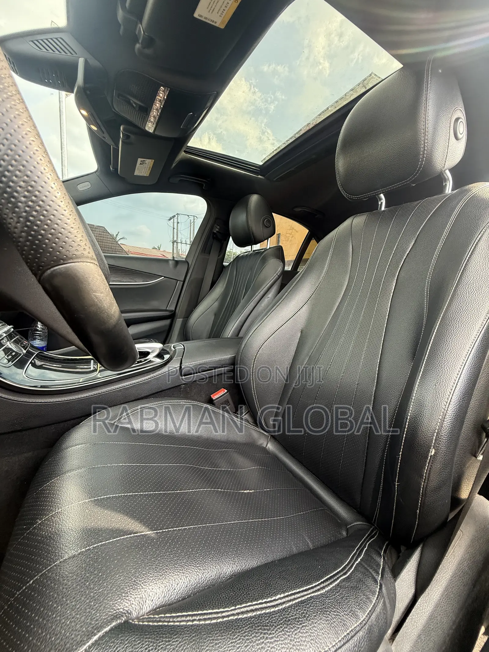 Mercedes-Benz E300 2016 Black