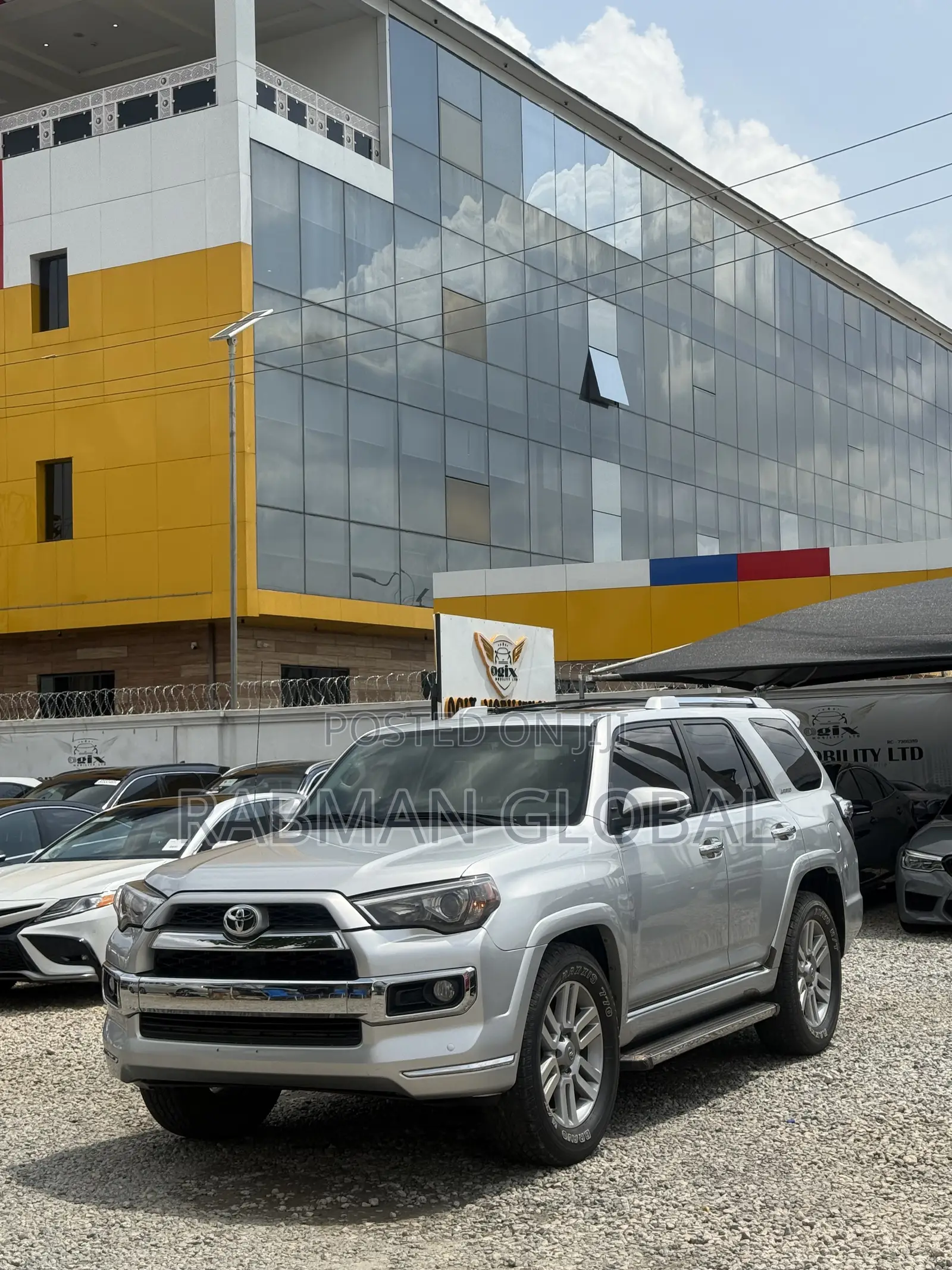 Toyota 4-Runner Limited 4WD 2010 Silver
