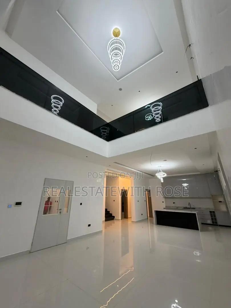 5bdrm Duplex in Null, Apo Resettlement for sale