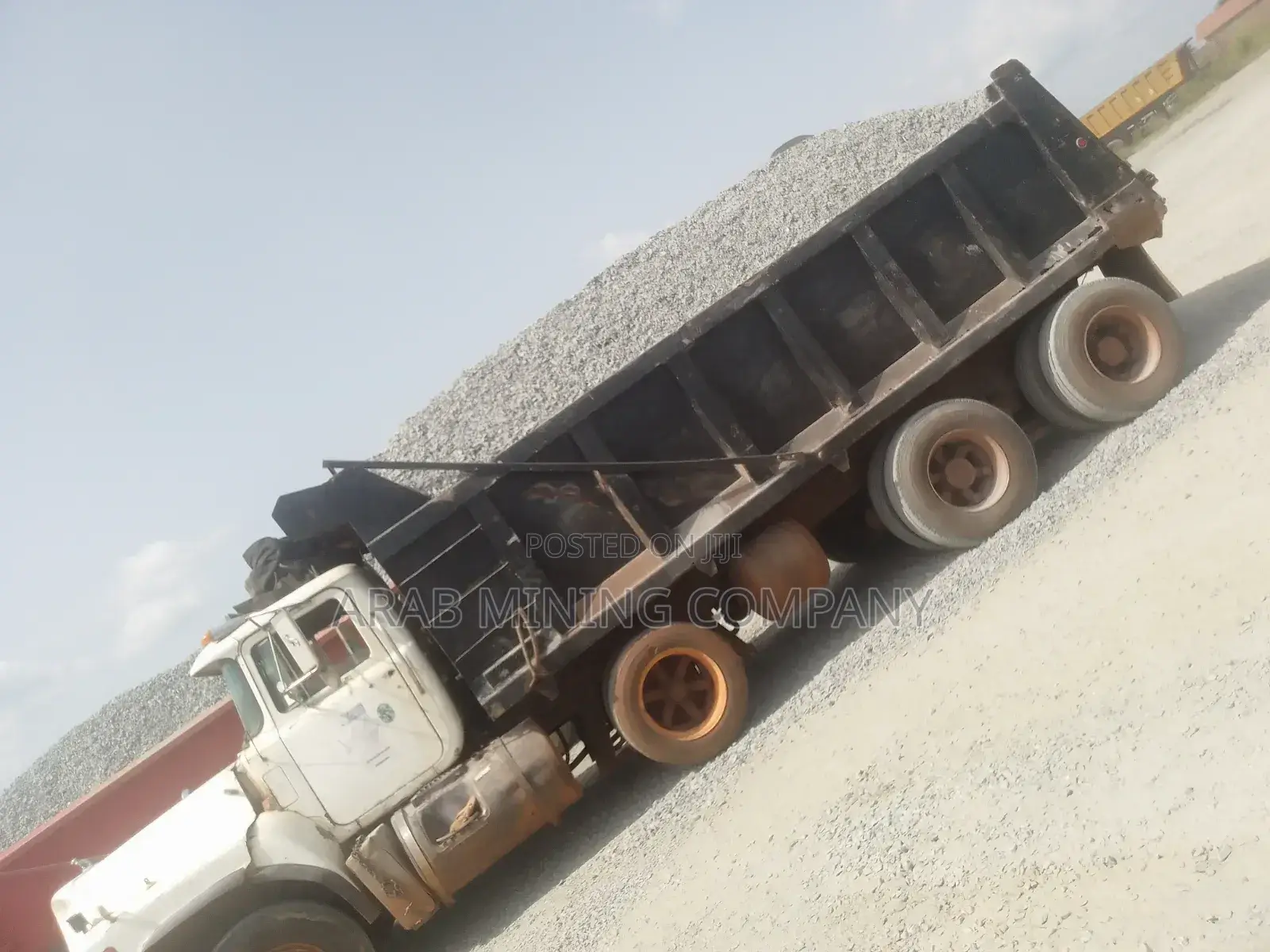 Delivery on Payment From All Siz of Granite