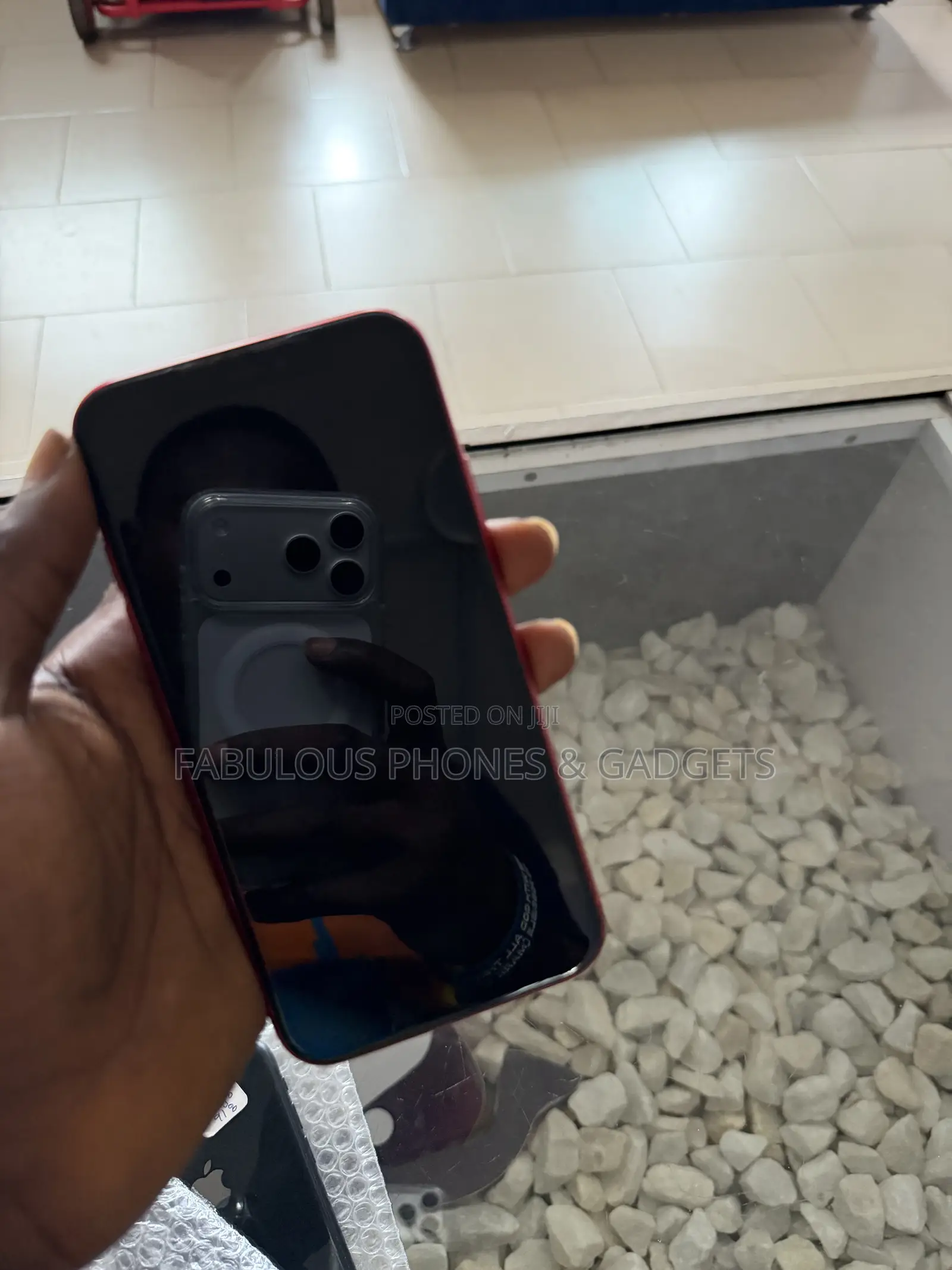 Apple iPhone 11 64 GB Red