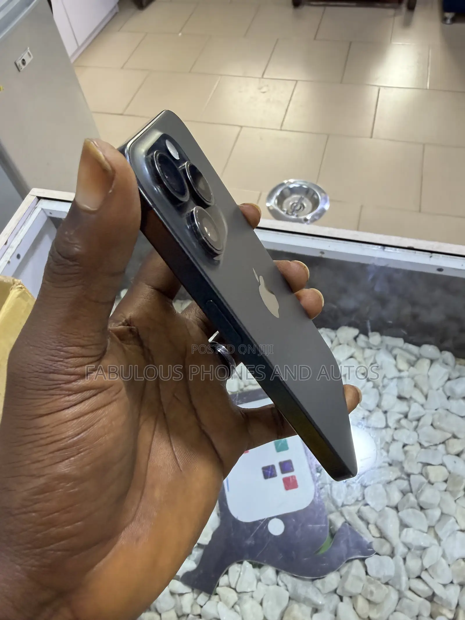 Apple iPhone 15 Pro 128 GB Gray