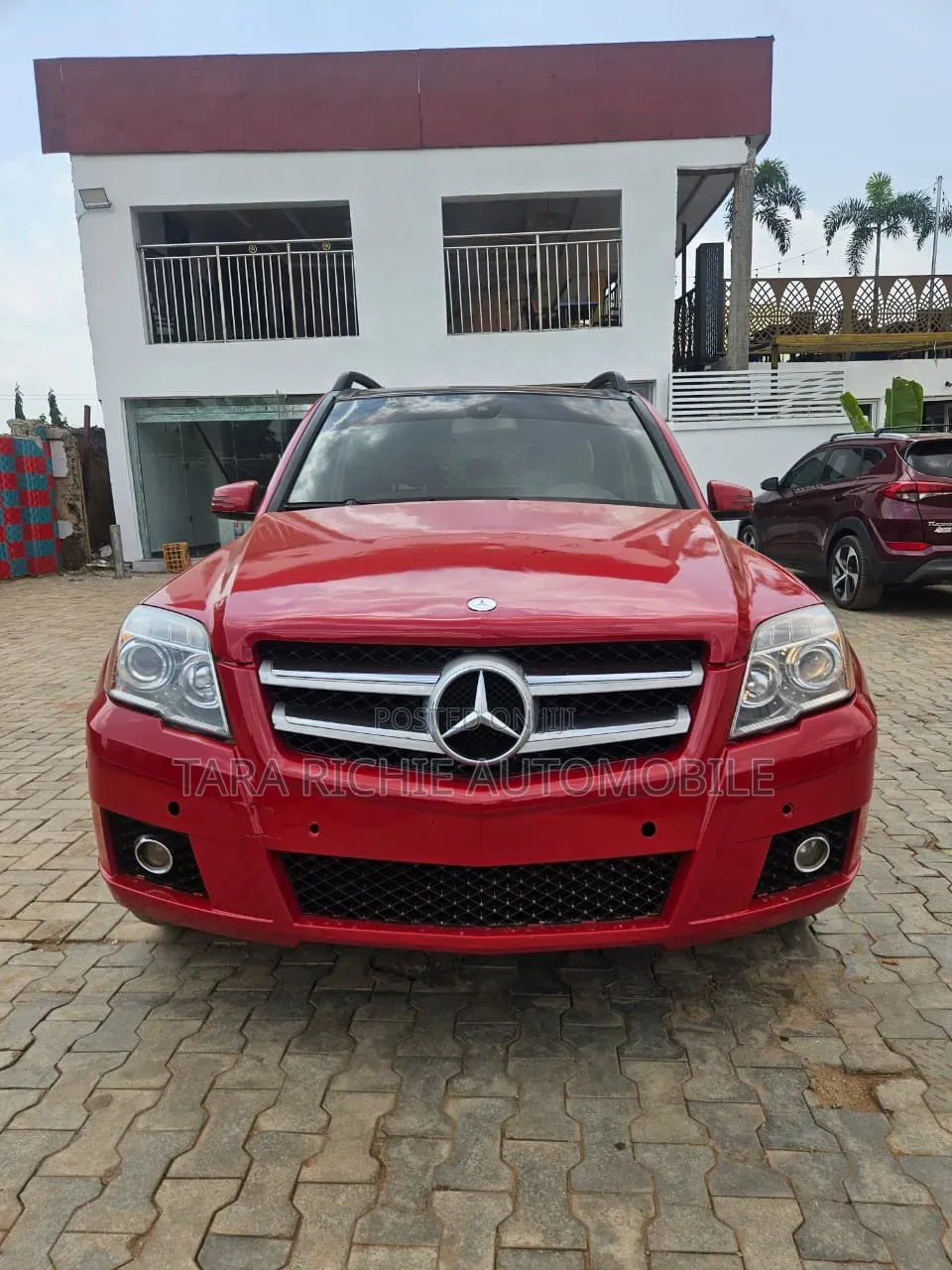 Mercedes-Benz GLK-Class 2010 Red