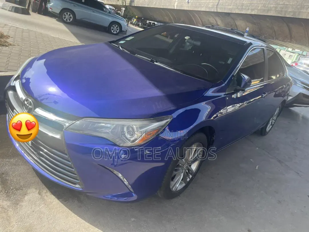 Toyota Camry SE 4dr Sedan (2.5L 4cyl 6A) 2015 Blue