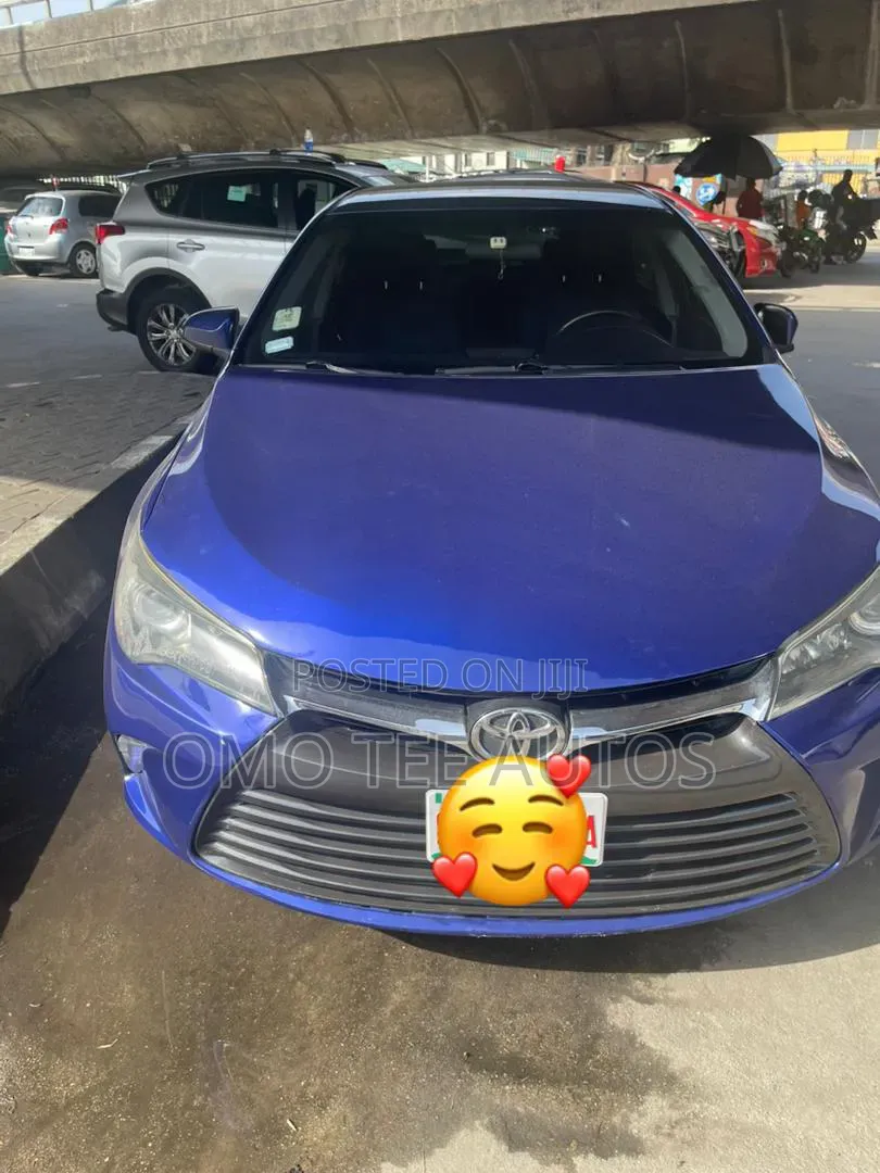 Toyota Camry SE 4dr Sedan (2.5L 4cyl 6A) 2015 Blue