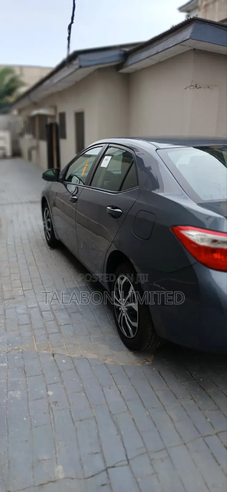 Toyota Corolla S 4dr Sedan (1.8L 4cyl CVT) 2016 Gray