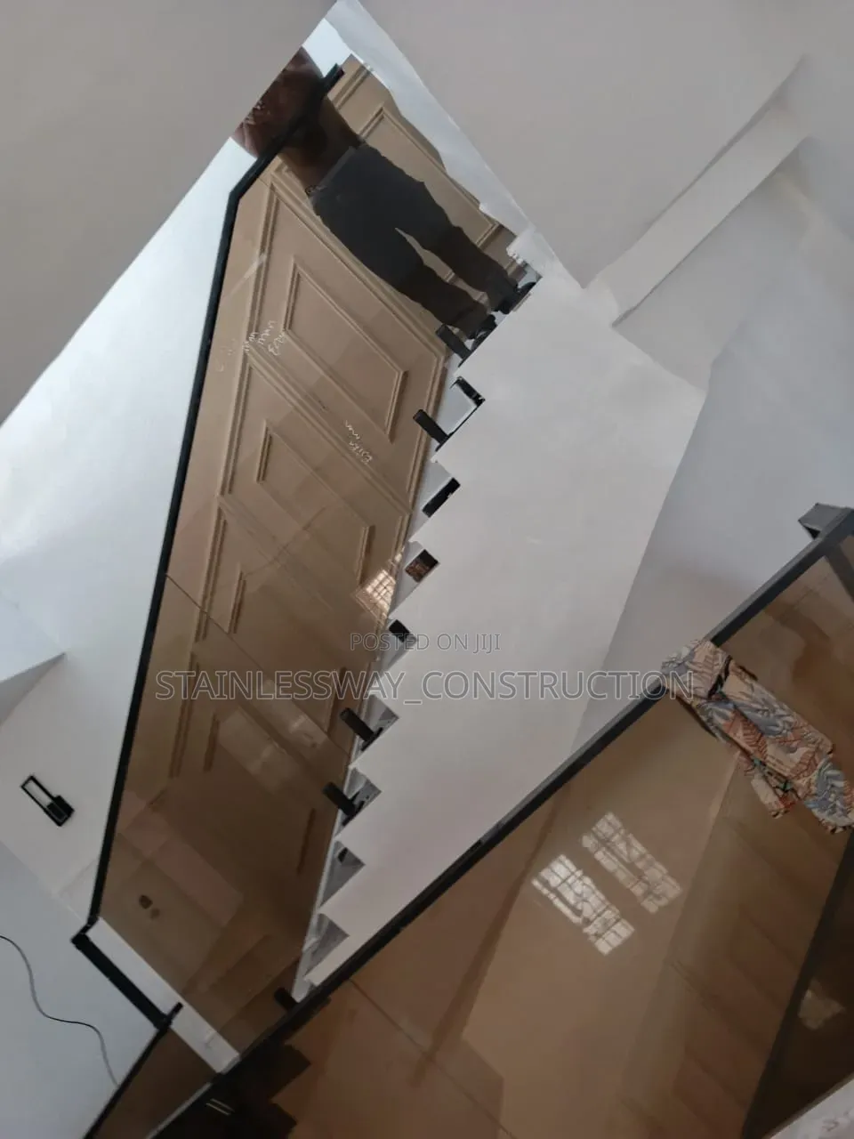 Tinted Glass Staircase/Balcony
