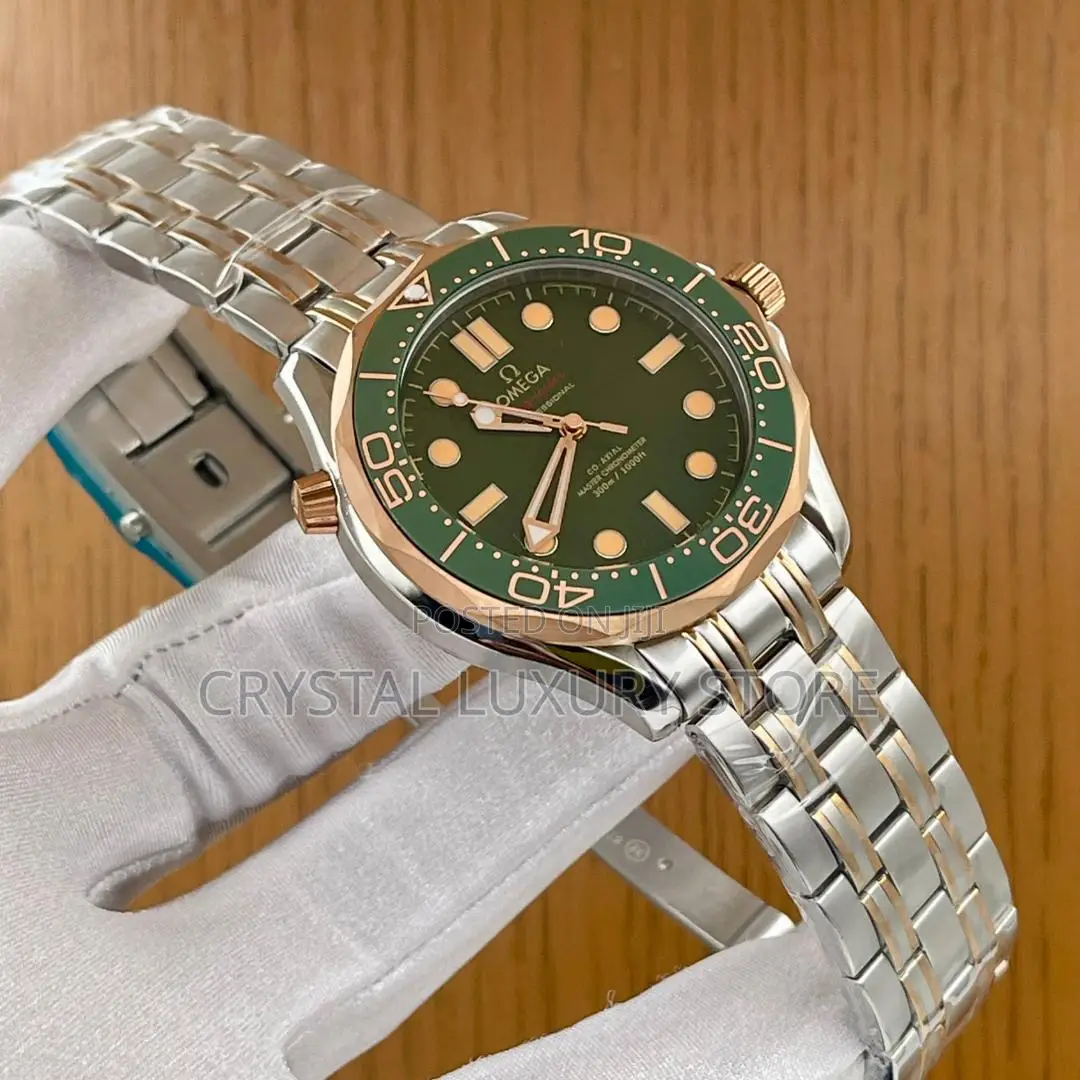 Omega Quality Luxury Men Chain Strap Wristwatch