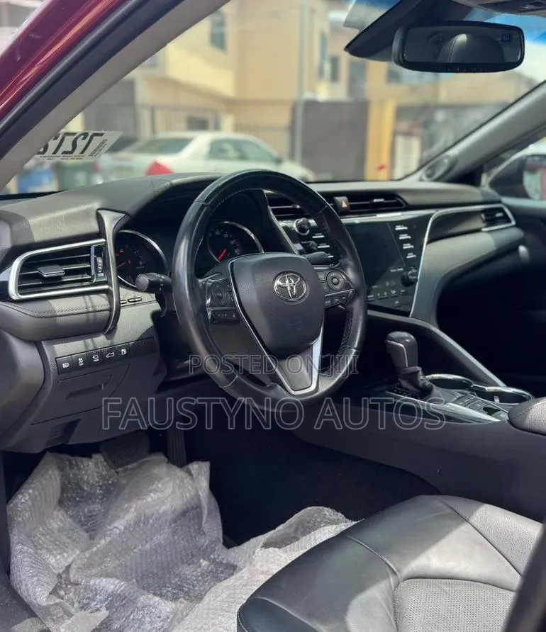 Toyota Camry XSE FWD (2.5L 4cyl 8AM) 2018 Maroon