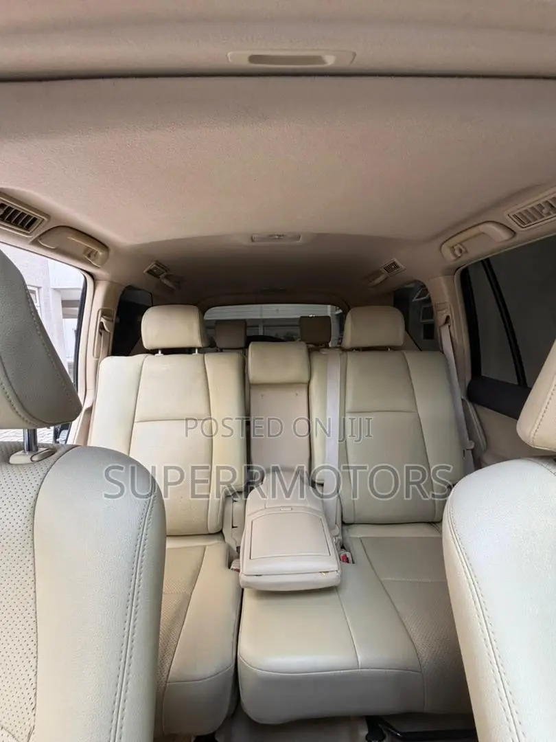 2016 Toyota Prado Lagos Rental