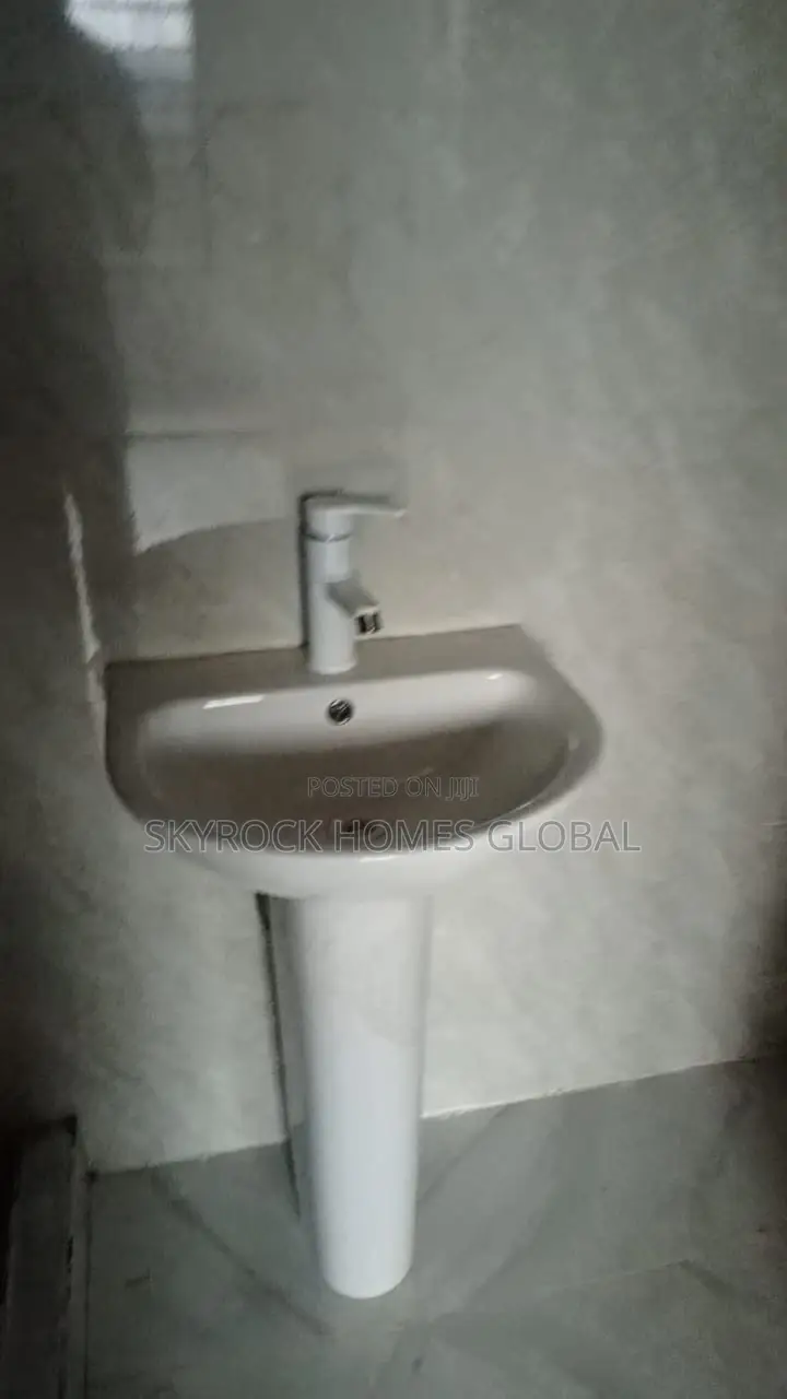 Mini Flat in Igbo-efon for rent