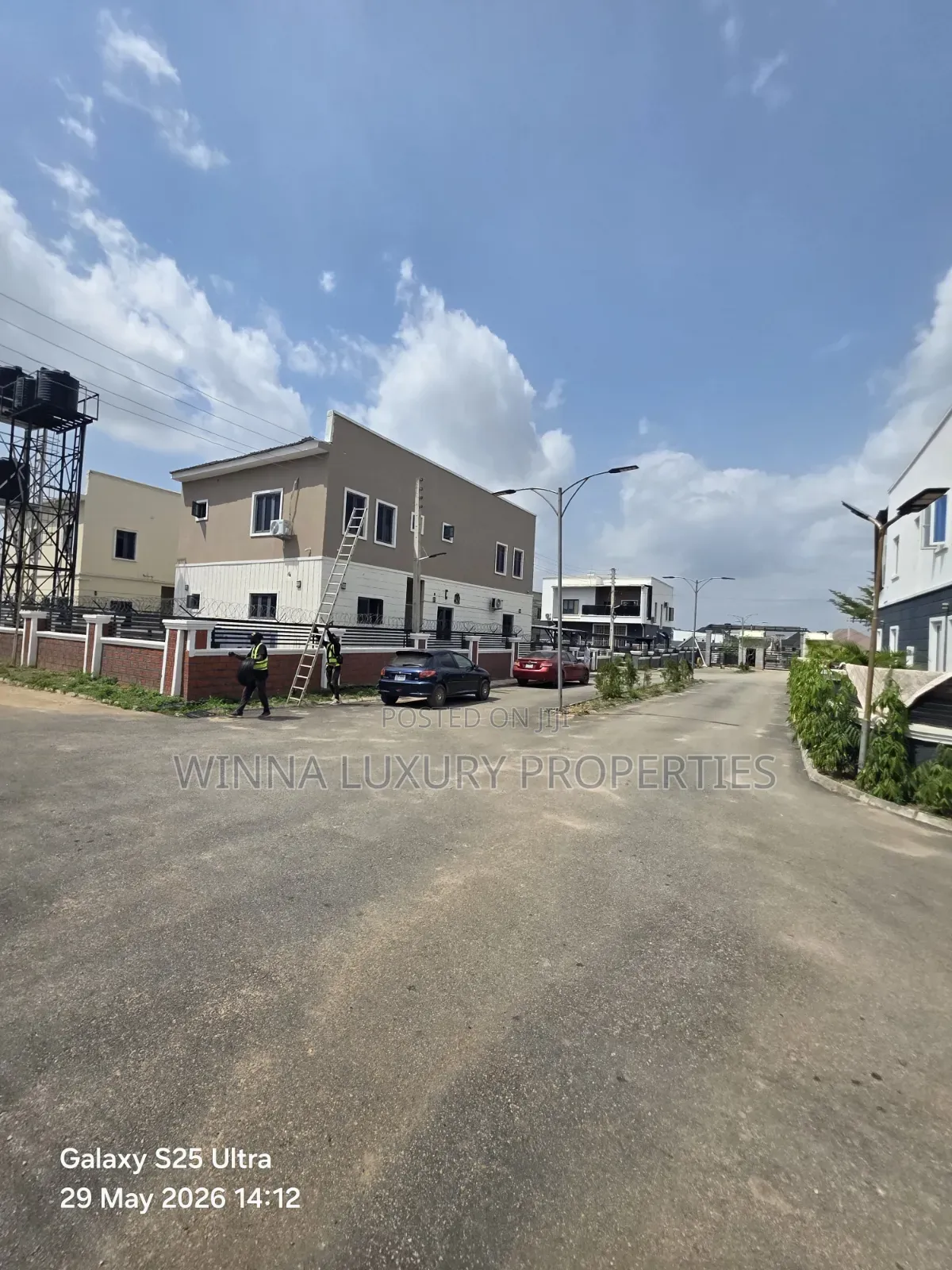5bdrm Duplex in Mshel, Lugbe District for rent